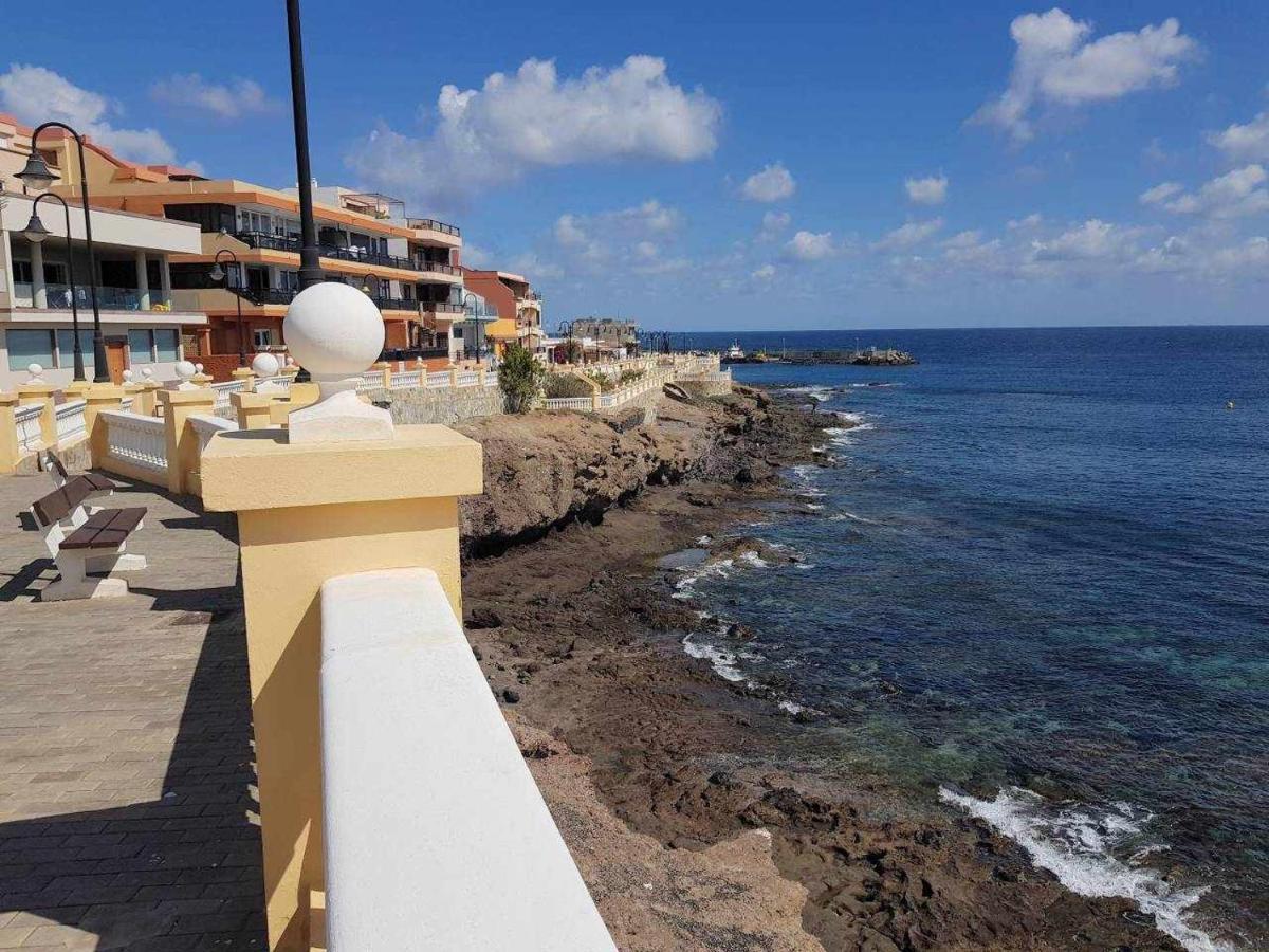 Primera Linea Con Preciosas Vistas Al Mar Appartement
