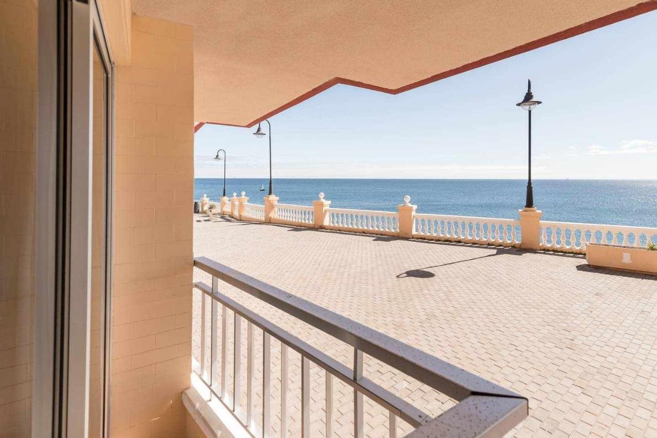 Primera Linea Con Preciosas Vistas Al Mar Appartement *